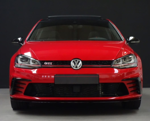 Golf Exterior 2 - sin